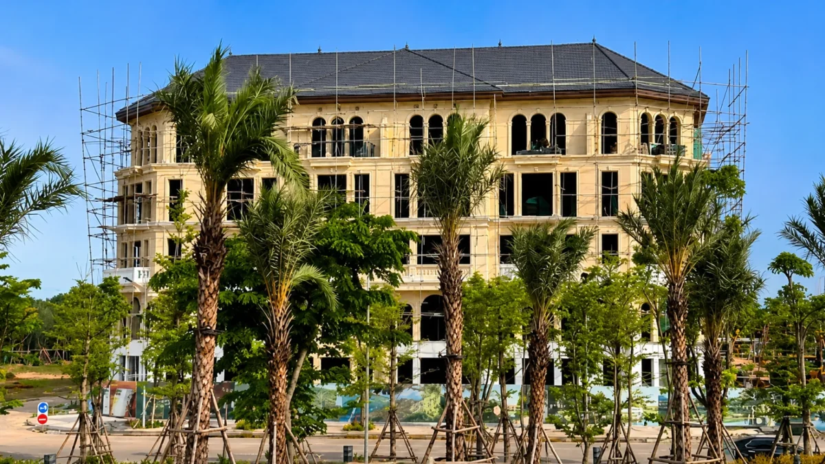 Alluvia Onsen tăng tốc hoàn thiện hạ tầng kỹ thuật, sẵn sàng cho giai đoạn phát triển mới 6 Tiến độ dự án Alluvia City cập nhật tháng 8/2026