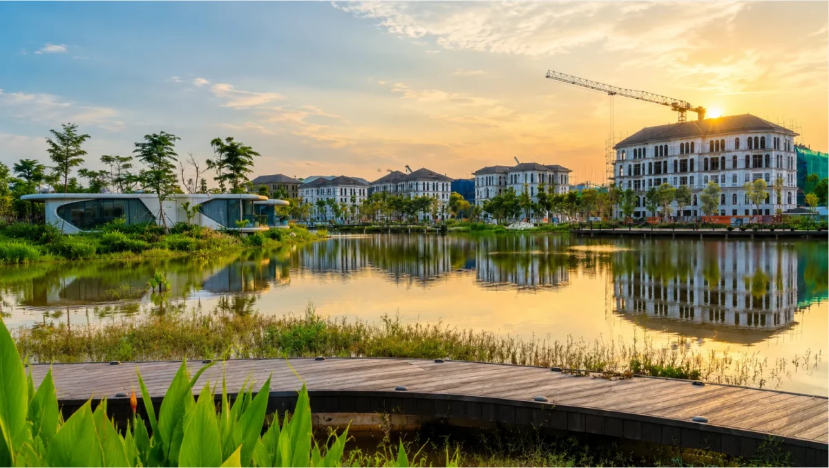 Vì sao tháng 8/2026 là thời điểm đáng cân nhắc để sở hữu Alluvia City? 5 Tiến độ dự án Alluvia City cập nhật tháng 8/2026